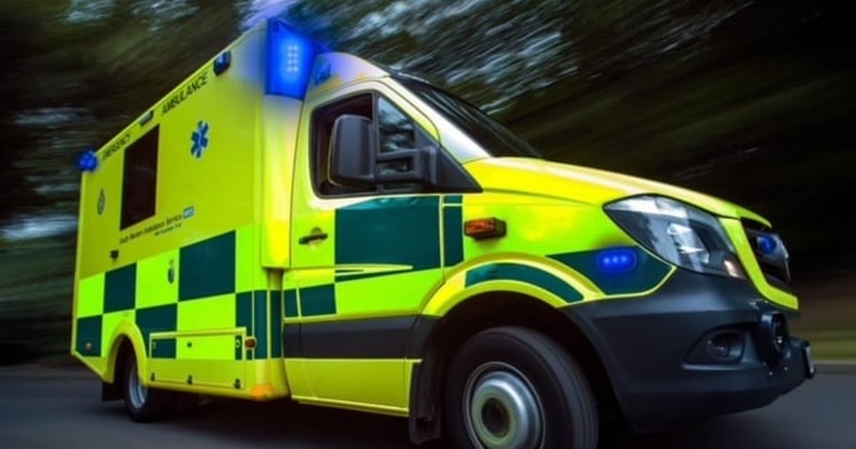 A21 crash: Four injured in crash between ambulance and cement lorry