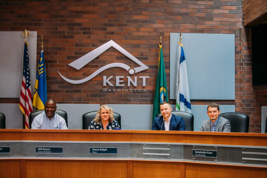 Kent signs memo of agreement to signify Lutsk, Ukraine as new sister city