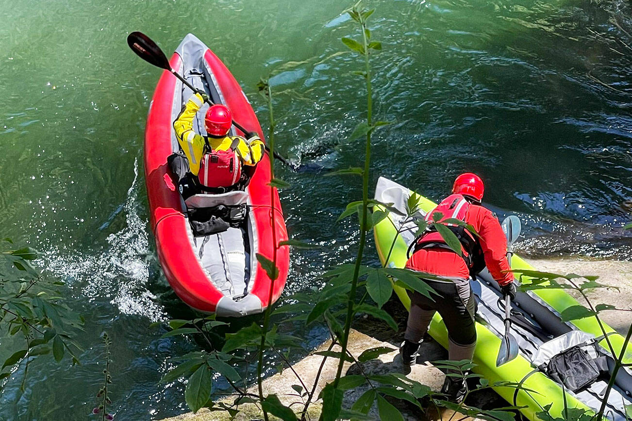 Swimmer swept away in Green River Gorge, presumed drowned