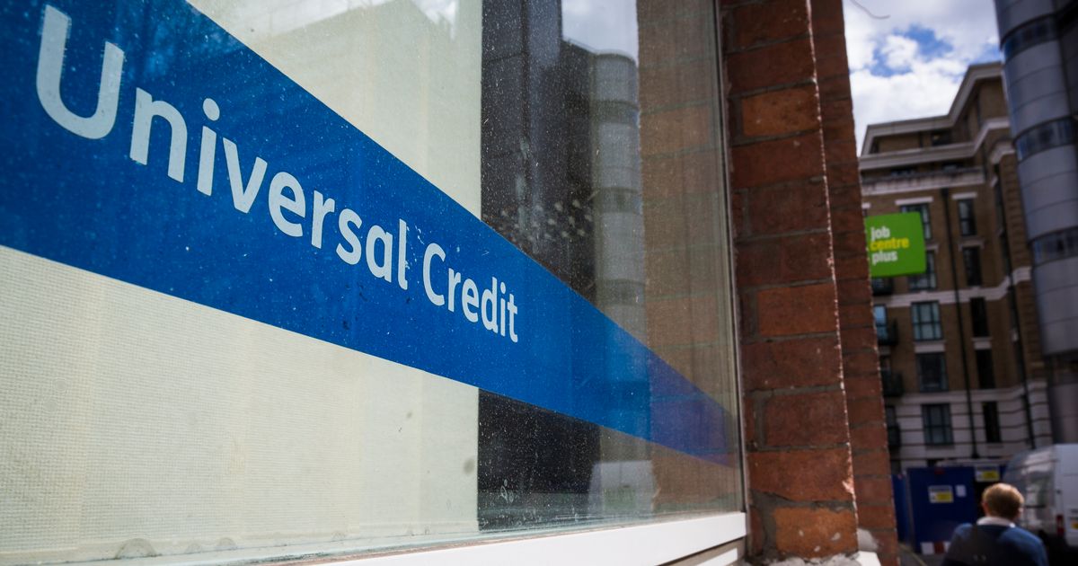 DWP set to give Christmas Universal Credit bumper bonus as cost of living crisis worsens