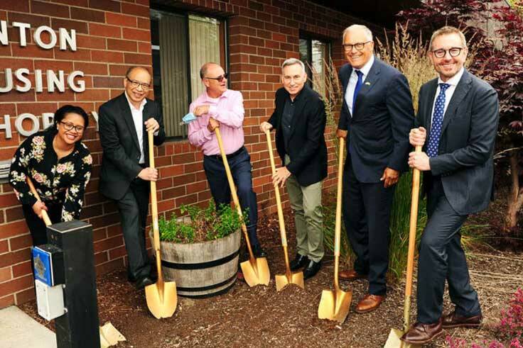 Inslee comes to Renton to celebrate new Sunset Gardens housing project